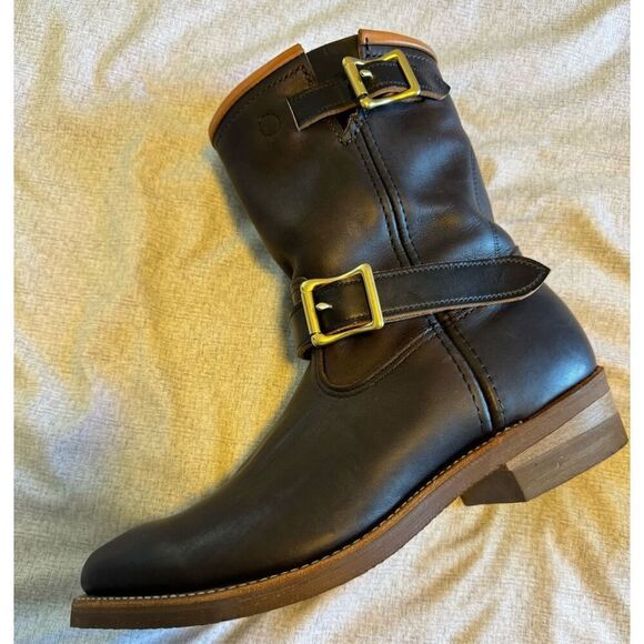 Red Wing Shoes Size 12 Engineer Leather Boots Chocolate Brown Men Oil Resistant - Picture 3 of 9